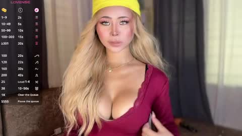 Hello your loving faye 3 online show from 04-22-26, 08:17