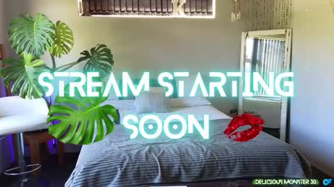 Kitty online show from 10-20-25, 08:04