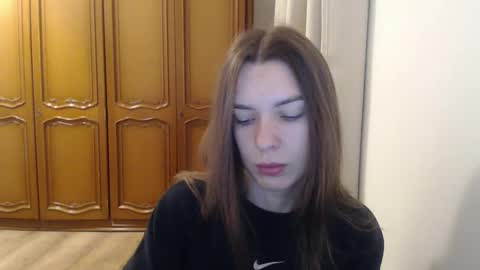 Snapshot of delightaurora chatting on 12-03-25, 06:32 Aurora online show from 12-03-25, 06:32