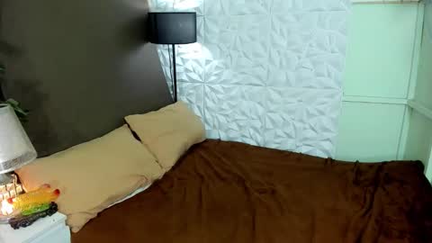 delightfulasianhugecock online show from 09-28-25, 06:02