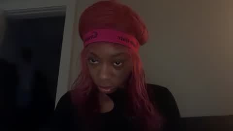 Snapshot of delightfuldark chatting on 12-20-25, 04:36 delightfuldark online show from 12-20-25, 04:36