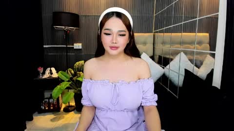 Tyra Colins online show from 04-05-26, 03:47