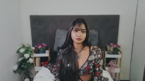 Snapshot of delilah_blazee chatting on 07-17-26, 07:52 Delilah Blaze online show from 07-17-26, 07:52