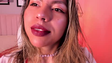 Snapshot of delilah_fix chatting on 12-01-24, 09:04 della online show from 12-01-24, 09:04