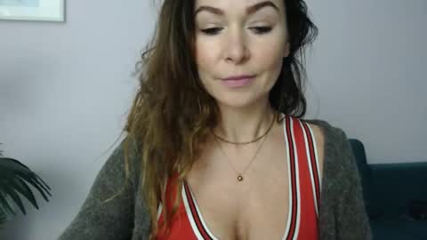 delilah_sweet online show from 02-04-25, 04:08