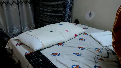 magdalyn online show from 02-26-26, 04:50