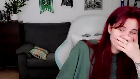 Snapshot of dellacrush_ chatting on 02-18-26, 07:32 dellacrush_ online show from 02-18-26, 07:32