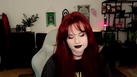 Snapshot of dellacrush_ chatting on 02-21-26, 06:42 dellacrush_ online show from 02-21-26, 06:42