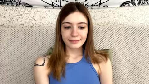 Sia online show from 04-21-26, 06:31