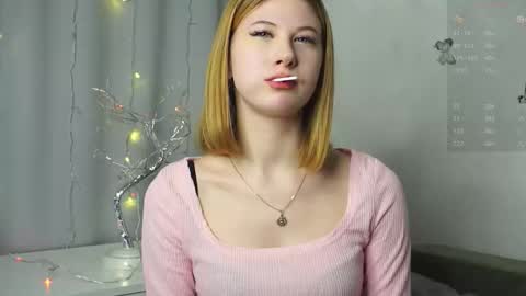 Katrin online show from 12-16-25, 09:09