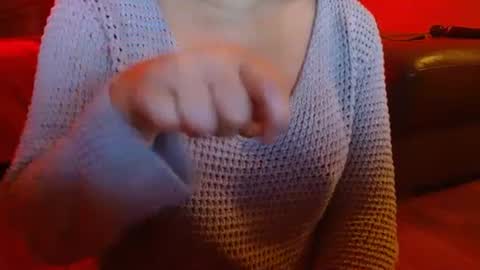 Snapshot of delphine_x chatting on 01-26-25, 08:34 Delphine online show from 01-26-25, 08:34