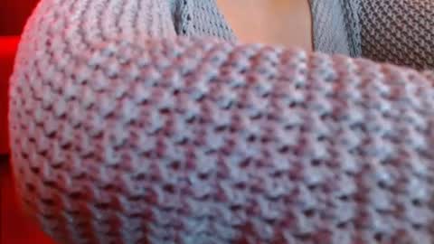 Snapshot of delphine_x chatting on 01-26-25, 11:39 Delphine online show from 01-26-25, 11:39