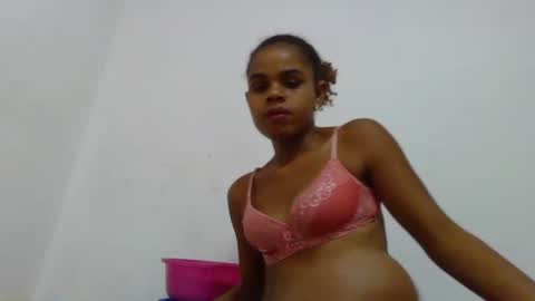 delphine online show from 02-20-26, 03:36