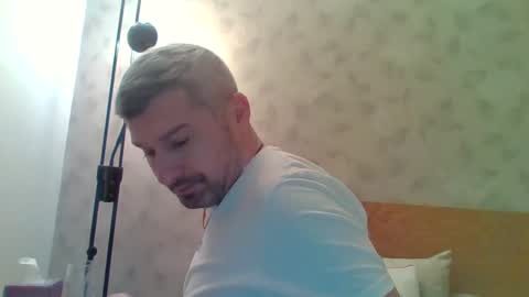 Snapshot of demarco1977 chatting on 01-26-25, 06:37 demarco1977 online show from 01-26-25, 06:37