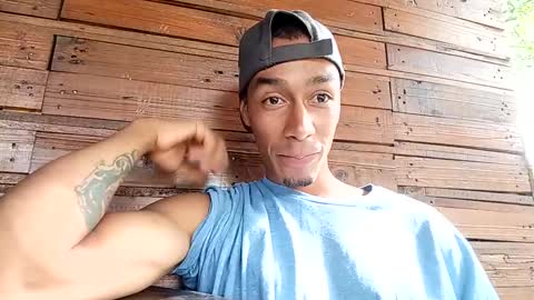 Snapshot of demarcous_nm chatting on 09-28-25, 08:03 D.C online show from 09-28-25, 08:03