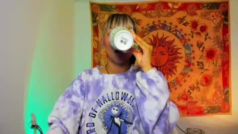 Snapshot of demeter__ chatting on 06-11-26, 02:00 demeter__ online show from 06-11-26, 02:00