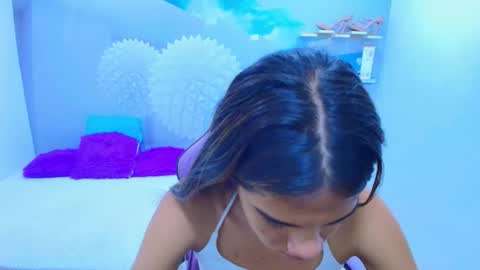 Snapshot of demi_leed chatting on 09-15-25, 11:43 DEMI online show from 09-15-25, 11:43