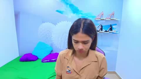 Snapshot of demi_leed chatting on 09-23-25, 12:30 DEMI online show from 09-23-25, 12:30