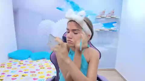 DEMI online show from 02-10-26, 11:58