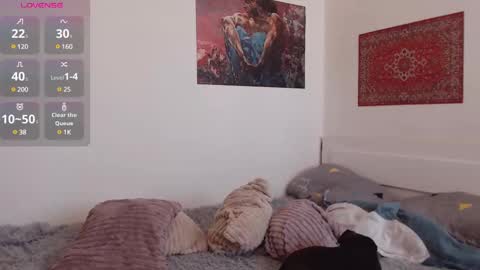 Demi. not your babybabebb and other shit online show from 02-20-25, 09:33