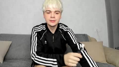 Snapshot of demiancartier chatting on 03-18-26, 08:39 Demian PVT OPEN online show from 03-18-26, 08:39