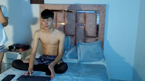 Demian and Salvatore online show from 12-01-25, 10:48