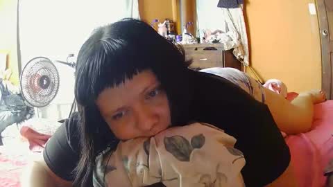 Snapshot of demonchubbygirl chatting on 05-21-26, 02:46 demonchubbygirl online show from 05-21-26, 02:46
