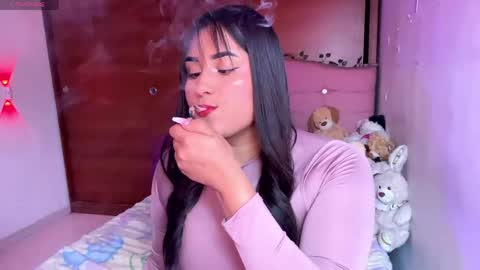 Snapshot of demony_smoker chatting on 04-17-26, 08:01 Sharon online show from 04-17-26, 08:01