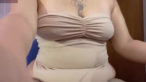 Snapshot of demony_smoker chatting on 07-26-26, 12:52 Sharon online show from 07-26-26, 12:52