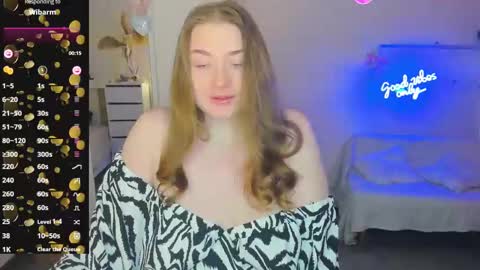 Sophie online show from 02-21-25, 05:24