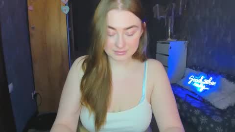 Sophie online show from 02-27-25, 06:18
