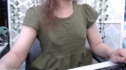 Deliah online show from 05-28-26, 08:28