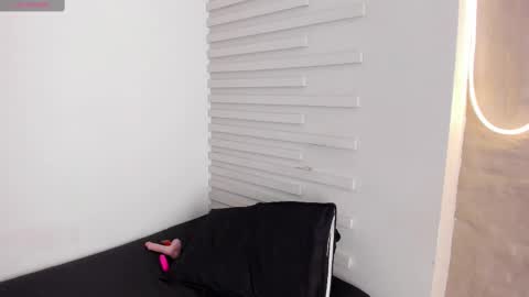 demy_ruiz online show from 02-25-25, 02:14