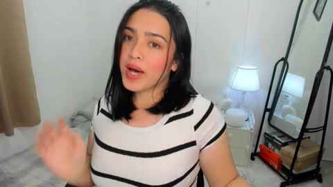 Demi online show from 11-07-25, 09:42