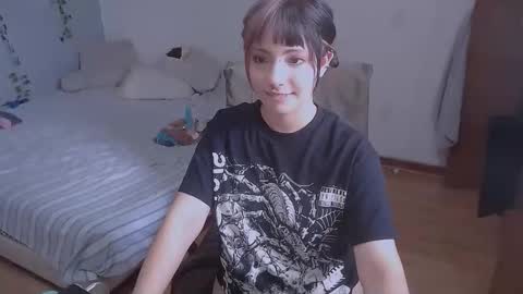 Snapshot of deni_bloom chatting on 06-02-26, 10:56 Denisse schedule Monday to Friday 1300-1900 mexican time Saturday-maybe it could be a surprise IDEPENDENT MODEL online show from 06-02-26, 10:56