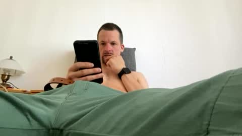 Snapshot of denis19872 chatting on 07-13-26, 09:01 denis19872 online show from 07-13-26, 09:01