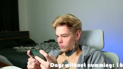 Snapshot of denis_here chatting on 05-09-26, 02:55 Denis online show from 05-09-26, 02:55