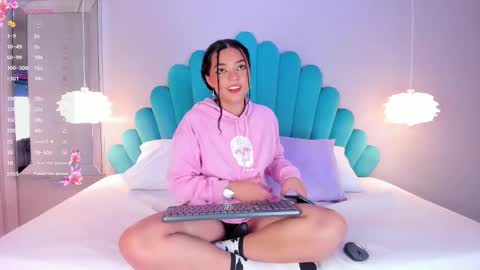 Denise online show from 01-31-25, 04:25