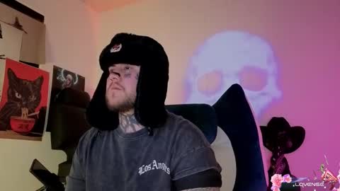 Oliver online show from 11-05-25, 03:06