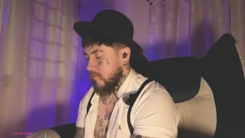 Oliver online show from 04-08-26, 03:39