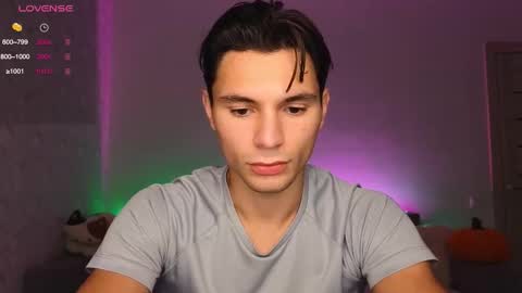 Den online show from 10-20-25, 04:02