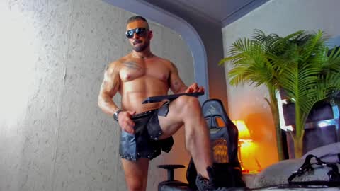 dennis_cox_ online show from 02-06-25, 01:43