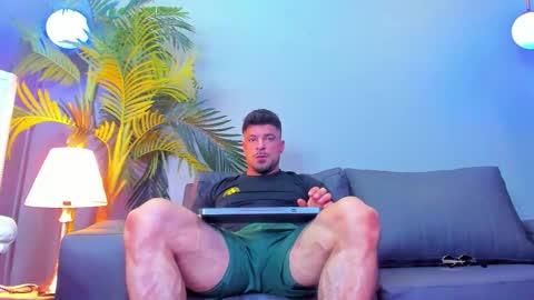 dennis_cox_ online show from 10-04-25, 01:03