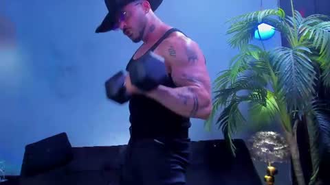 Snapshot of dennis_cox_ chatting on 07-24-26, 01:14 dennis_cox_ online show from 07-24-26, 01:14