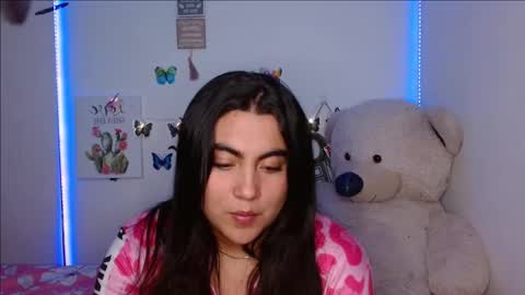 Snapshot of dennis_love_ chatting on 03-13-26, 02:40 rosse online show from 03-13-26, 02:40