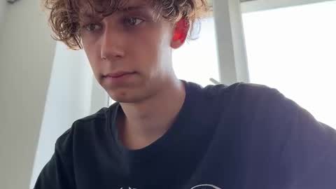 Jasper   online show from 09-25-25, 01:04