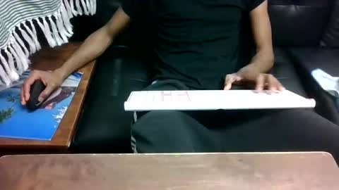 Snapshot of denzel_king3 chatting on 10-21-25, 03:07 Denzel King3 online show from 10-21-25, 03:07