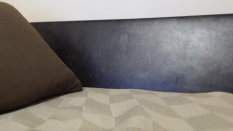 Snapshot of deo85 chatting on 01-22-25, 01:21 Deo Tarnoso online show from 01-22-25, 01:21