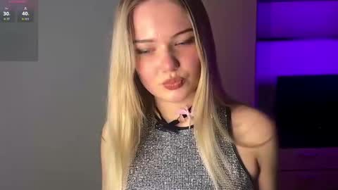 Luna online show from 04-08-26, 04:40