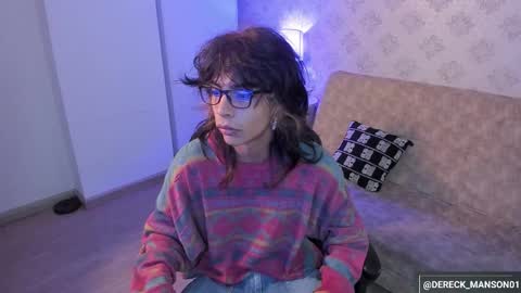 Snapshot of dereck_manson chatting on 10-11-25, 11:31 dereck_manson online show from 10-11-25, 11:31